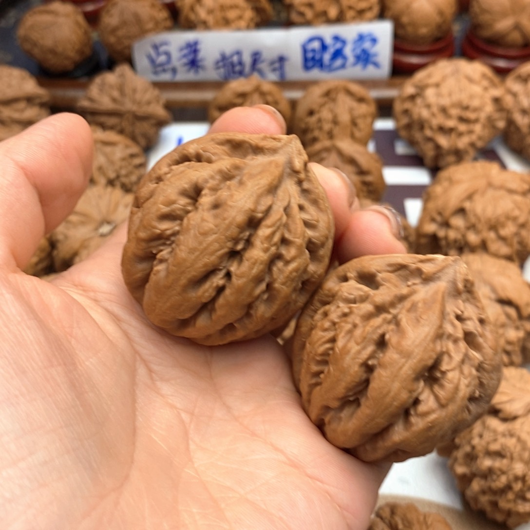 【闪购商品】文玩核桃吊坠泼***112号霸王龙