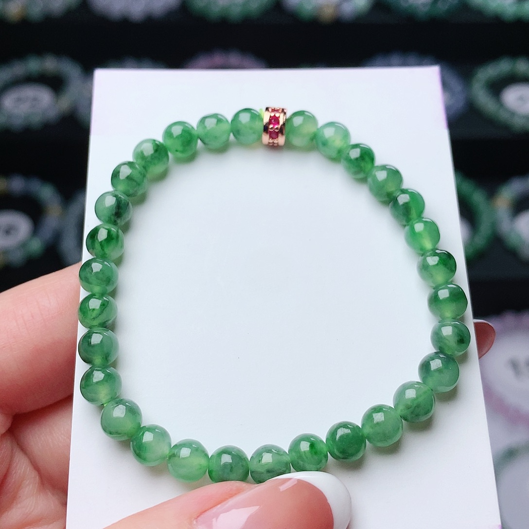 翡翠手链未镶嵌翡翠