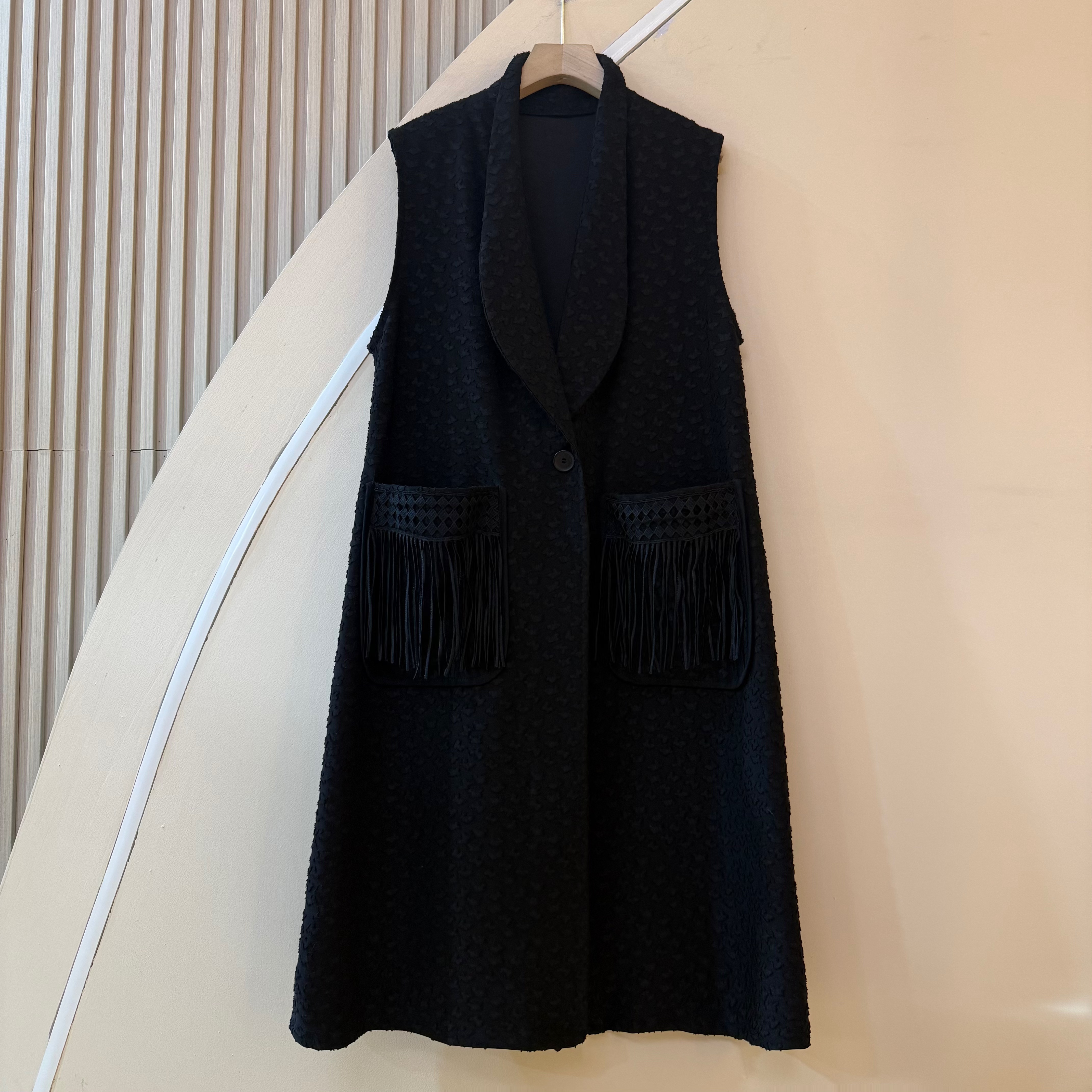 【高端定制】【设计师】2024新款欧货新款马夹女士长款开衫马甲8912