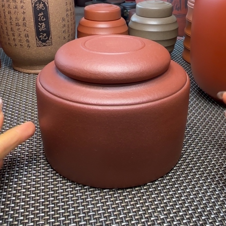 紫砂茶叶罐中高端紫砂茶叶罐