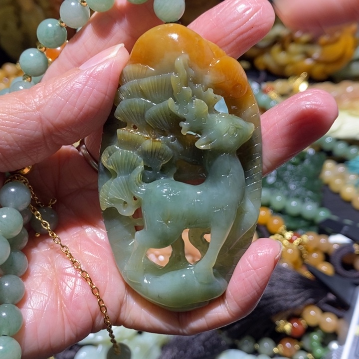 岫玉岫玉吊坠未镶嵌
