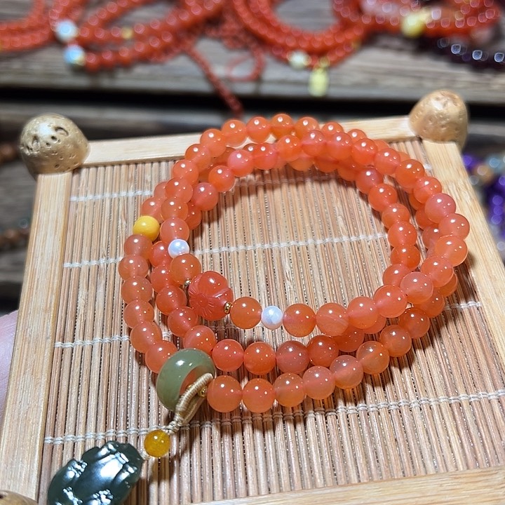 南红玛瑙手链未镶嵌