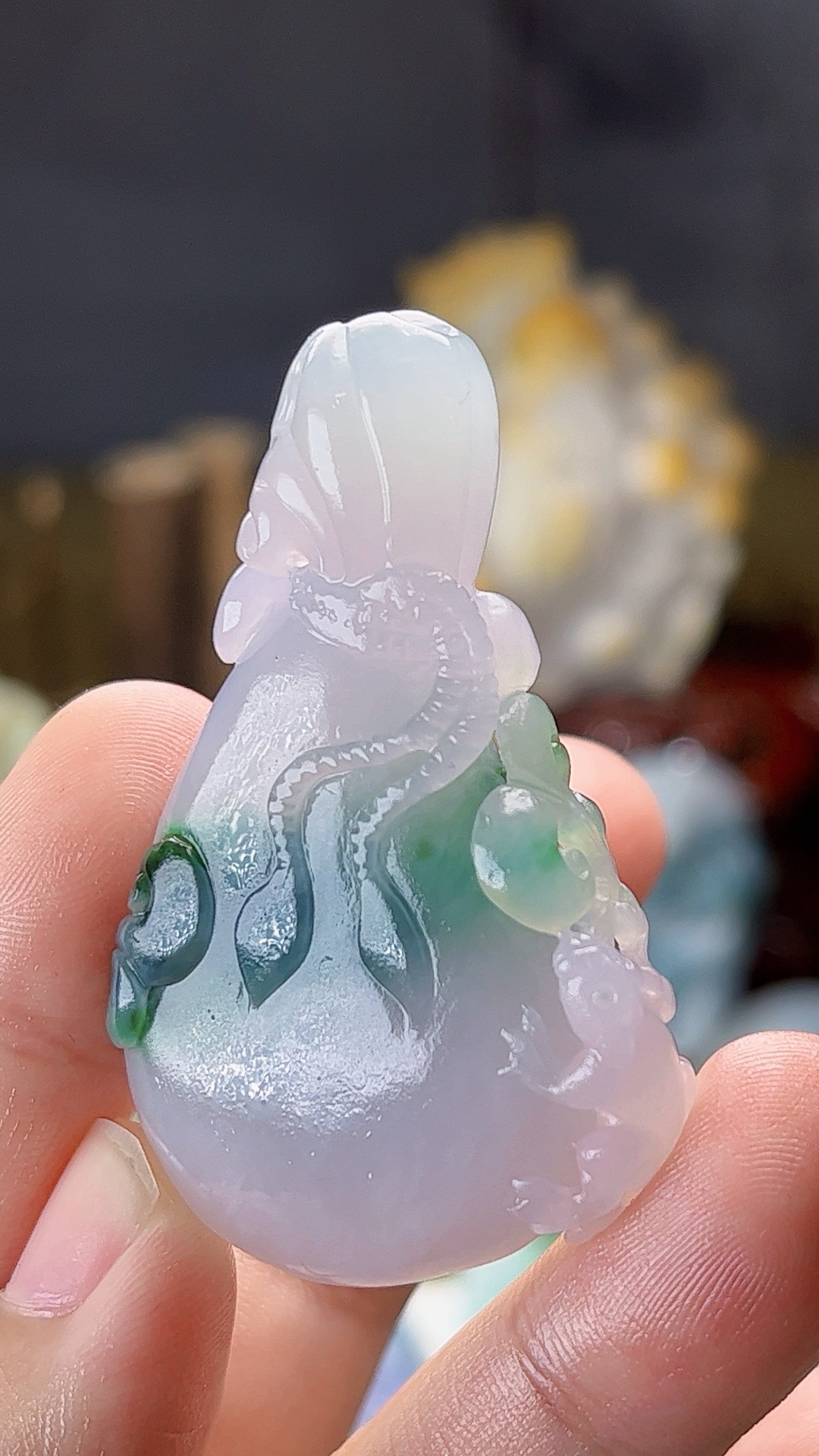 天然缅甸翡翠冰胶春彩钱袋毛货买断需抛光尺寸高54宽34厚11.7