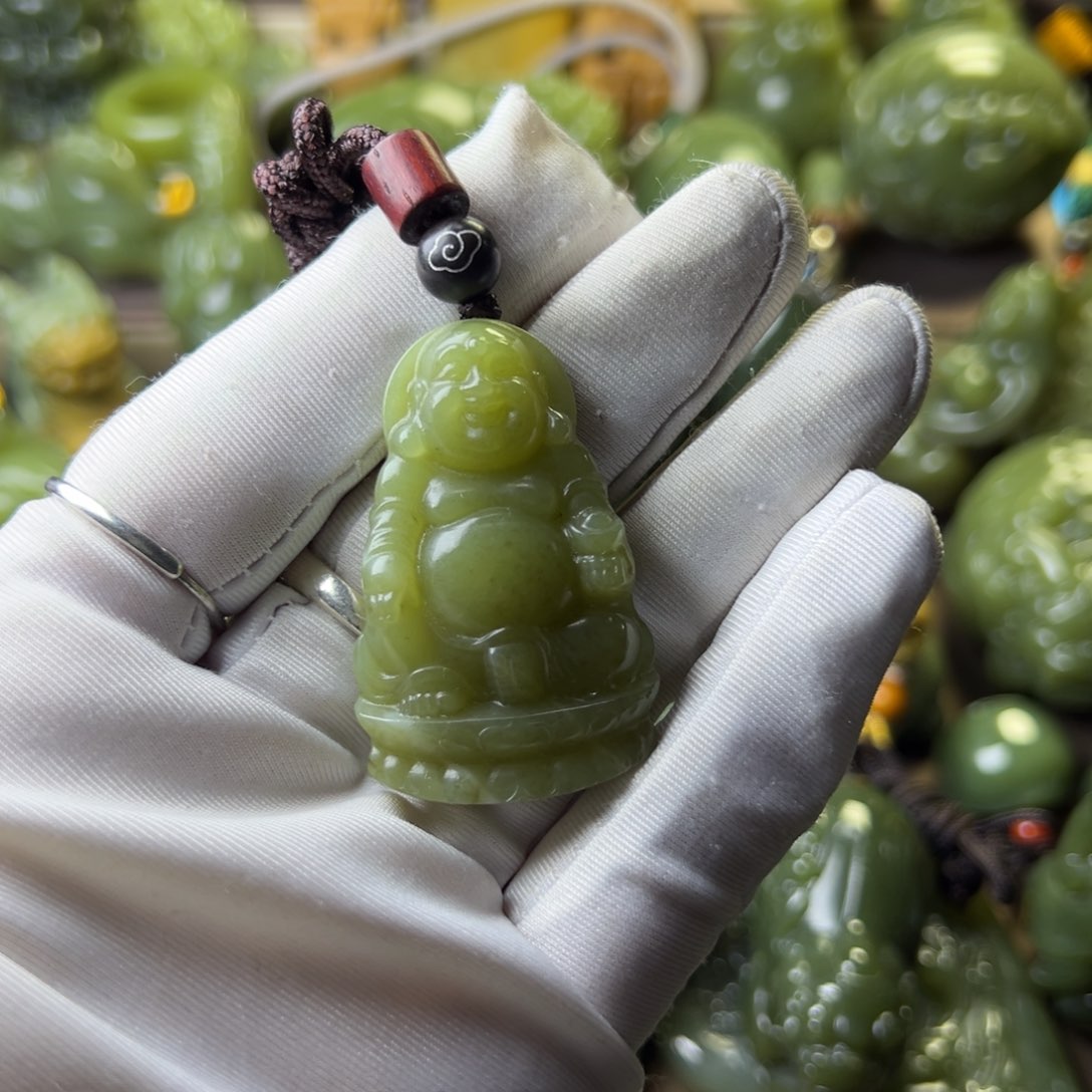 和田玉（青玉）挂件未镶嵌