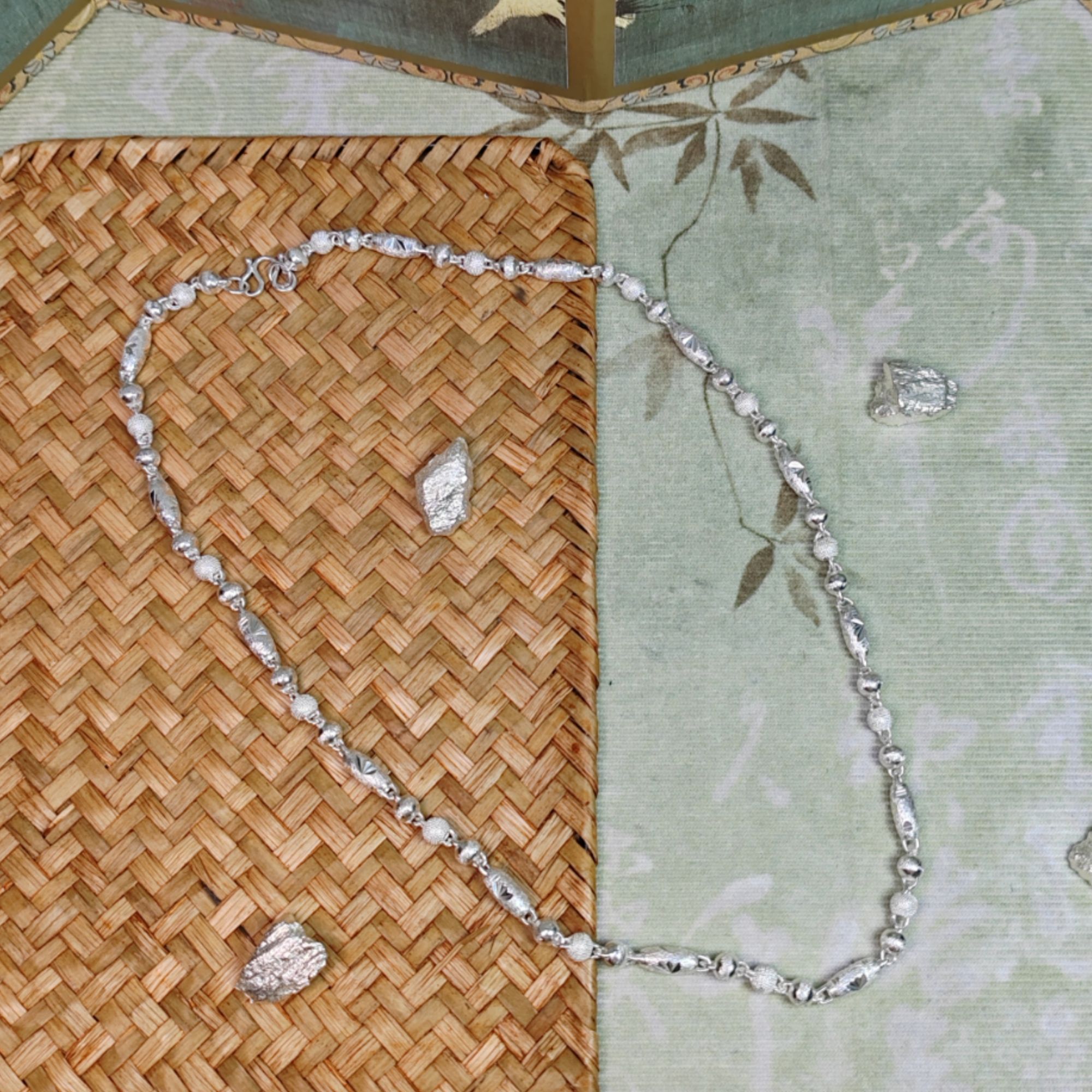 坠链均足银 橄榄珠项链