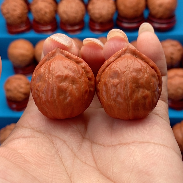 把件文玩核桃桃心小官帽