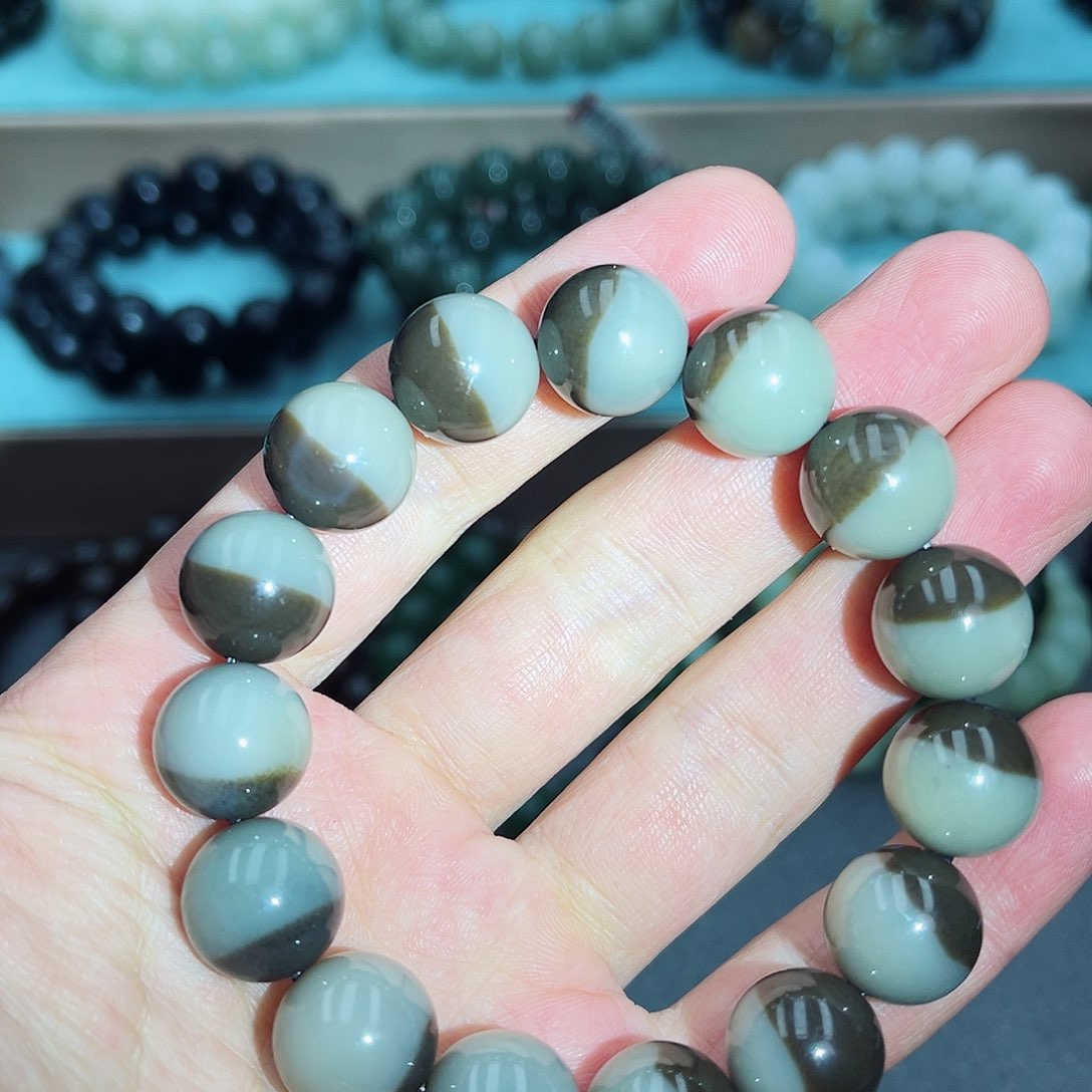 和田玉手链未镶嵌