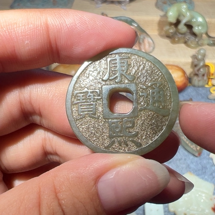 未镶嵌和田玉（糖玉）挂件