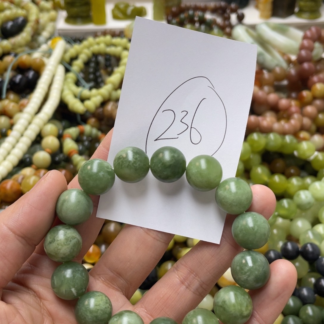 蛇纹石玉手链未镶嵌