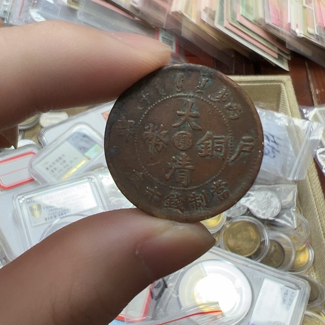 拍品。               