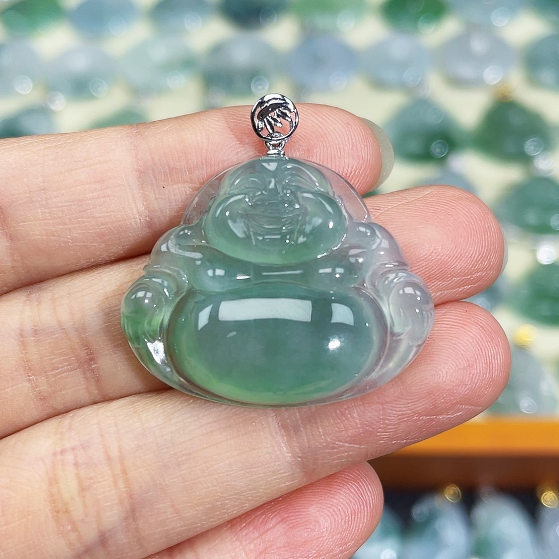 翡翠颈饰18K金镶嵌吊坠