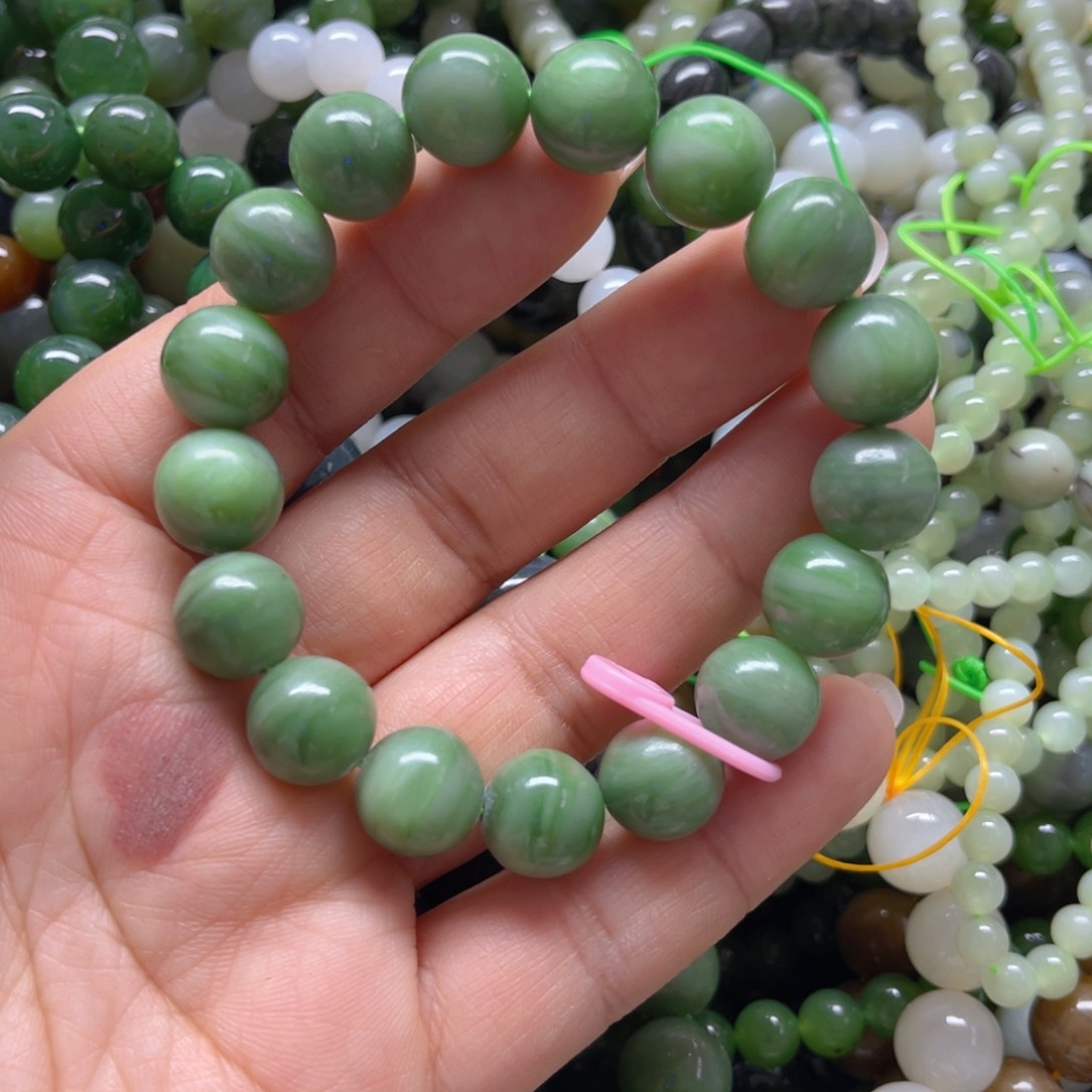 未镶嵌和田玉手链