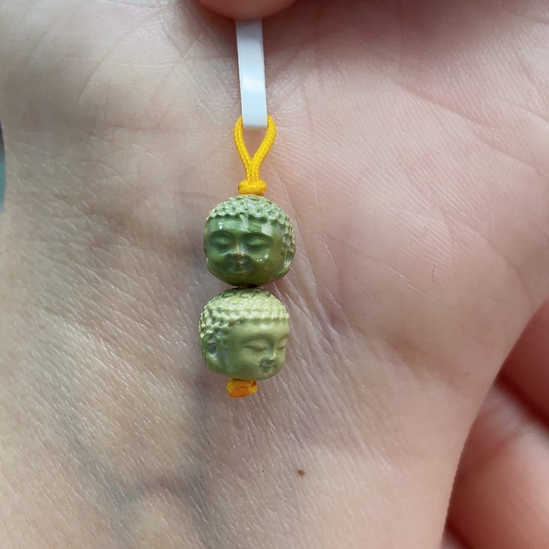 绿松石颈饰未镶嵌