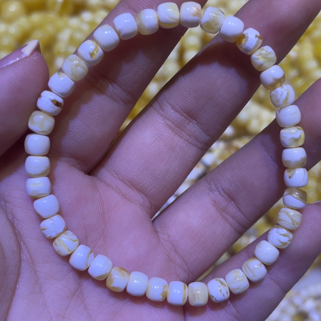 蜜蜡未镶嵌珠宝奇石5m