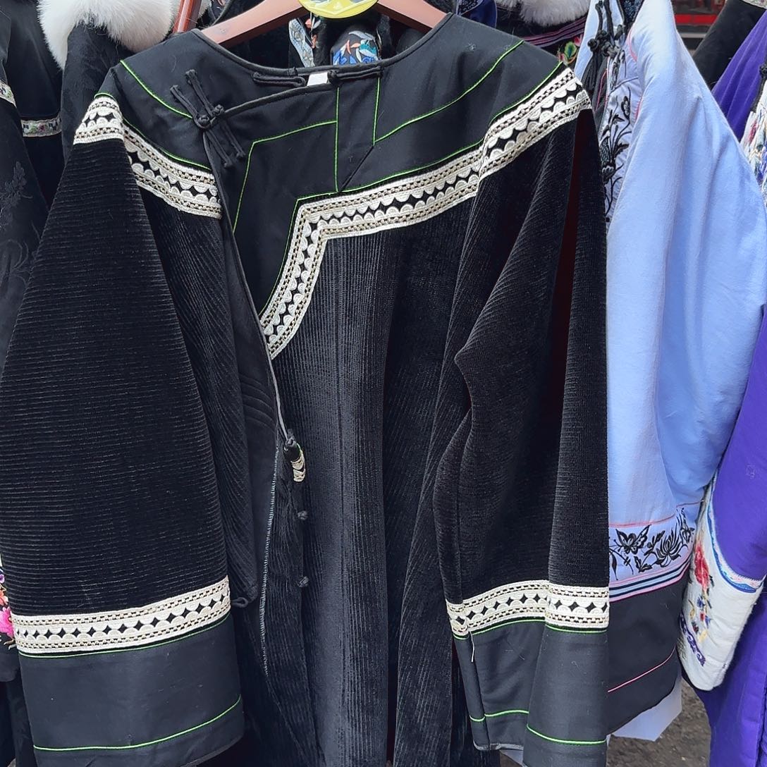 ****女湘西苗族刺绣168 130斤