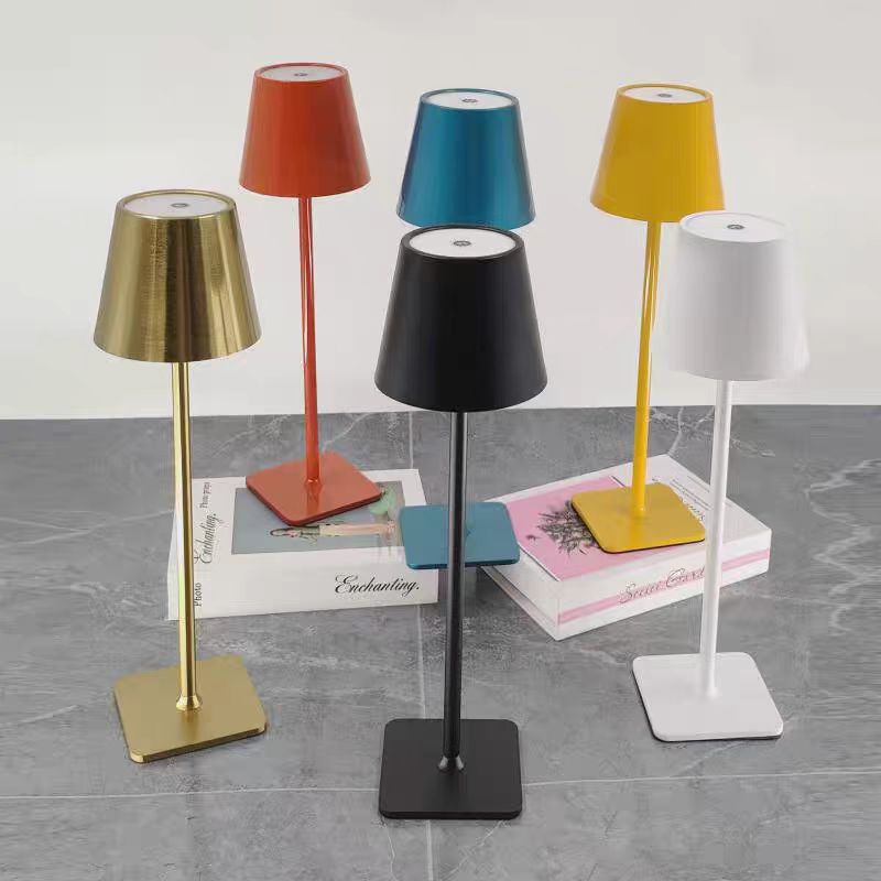 【X-899】全金属高脚触摸台灯