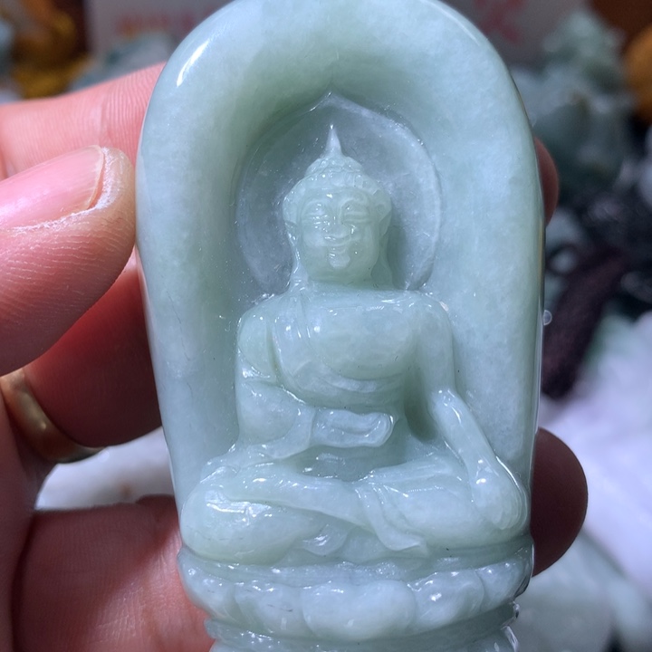 翡翠未镶嵌颈饰保真天然a货翡翠