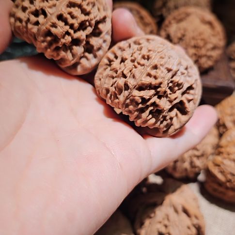 文玩核桃吊坠45南疆