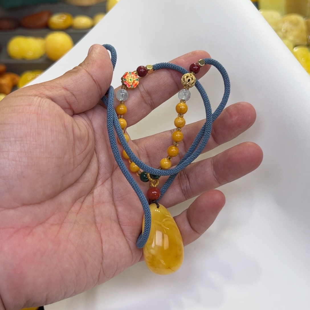 【闪购商品】琥珀裸石未镶嵌琥珀蜜蜡