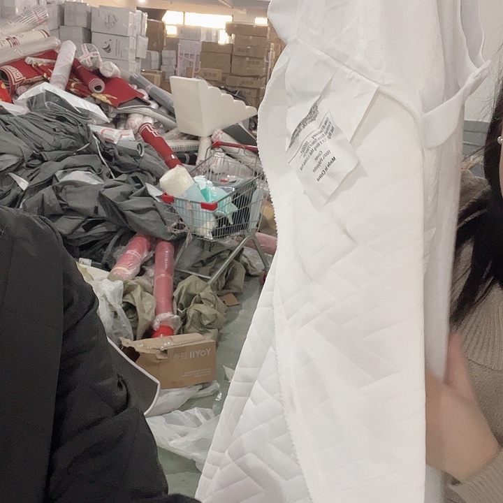 白色床套150.200袋绑带拉链