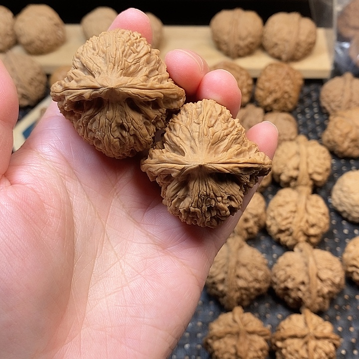 半***蛋文玩核桃吊坠文玩核桃