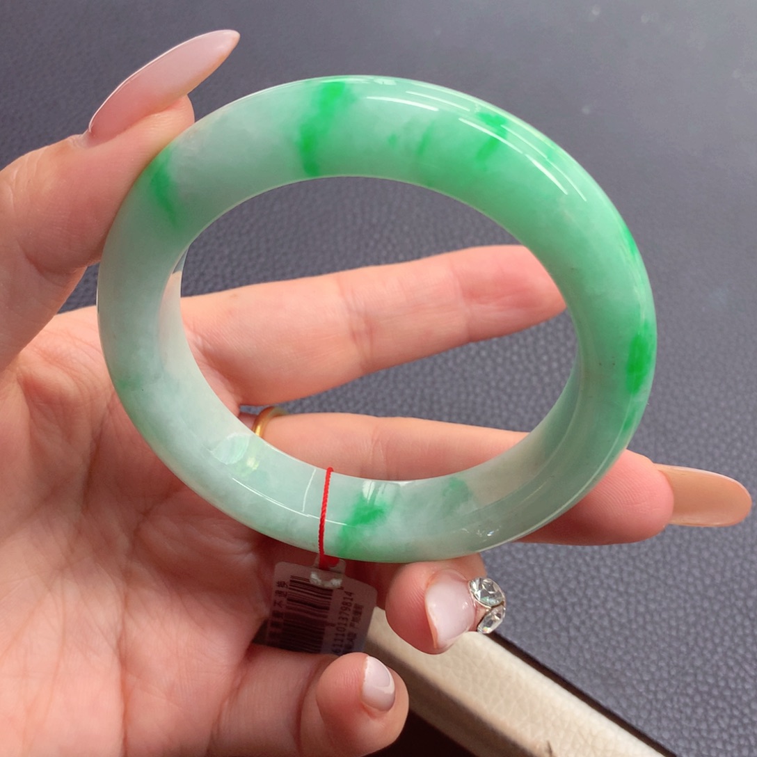 未镶嵌手镯翡翠翡翠