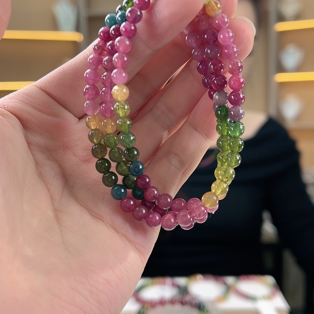 碧玺碧玺（多样性发一件）5mm未镶嵌