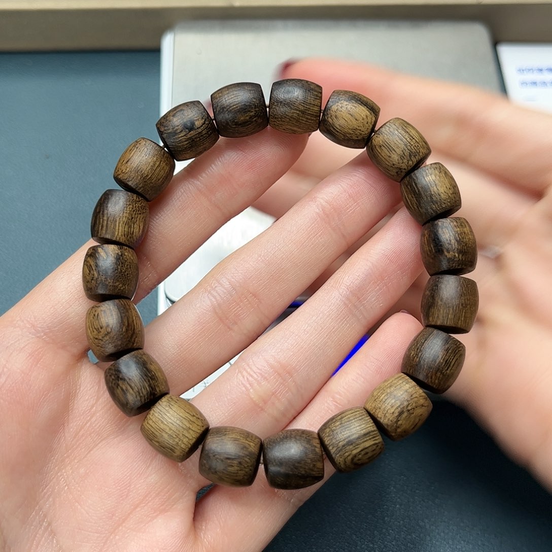 沉香手串越南芽庄白棋楠10mm留疤沉水