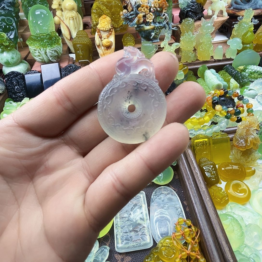 岫玉未镶嵌吊坠(不含链)