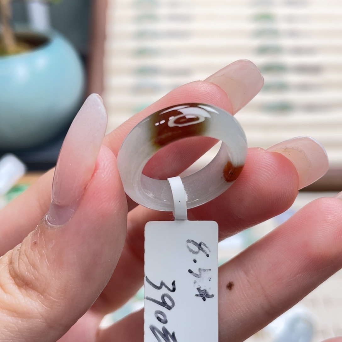 翡翠未镶嵌戒圈a12港圈8.5焦糖拿铁