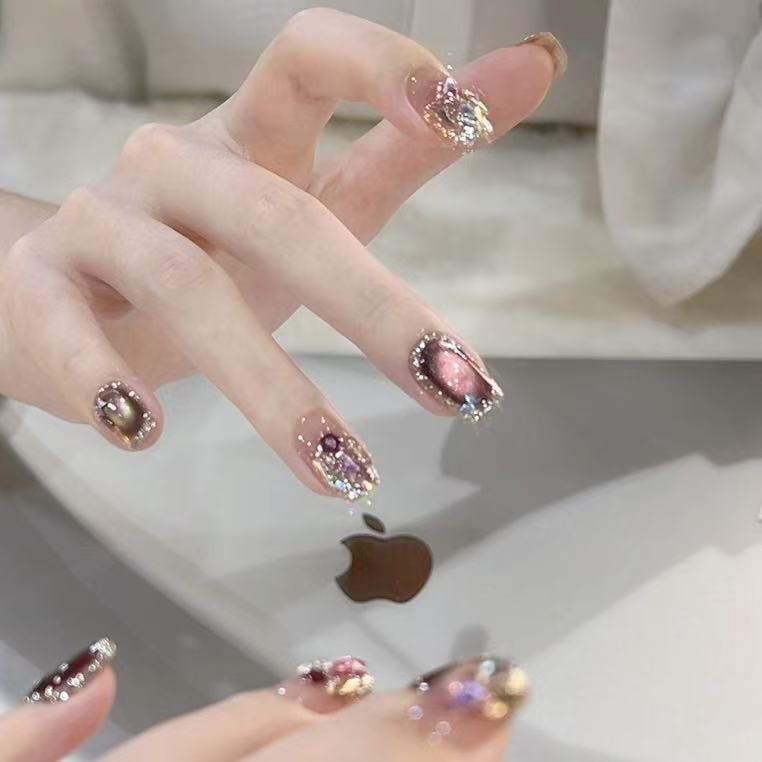 【魔瞳紫】野世穿戴甲  紫色带钻纯手工猫眼美甲