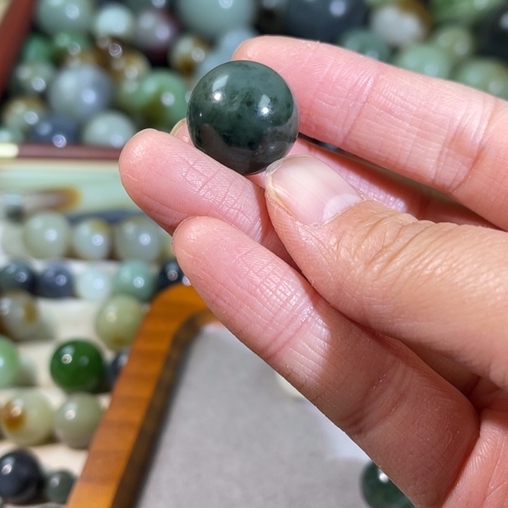 和田玉（糖玉）未镶嵌珠宝半成品18