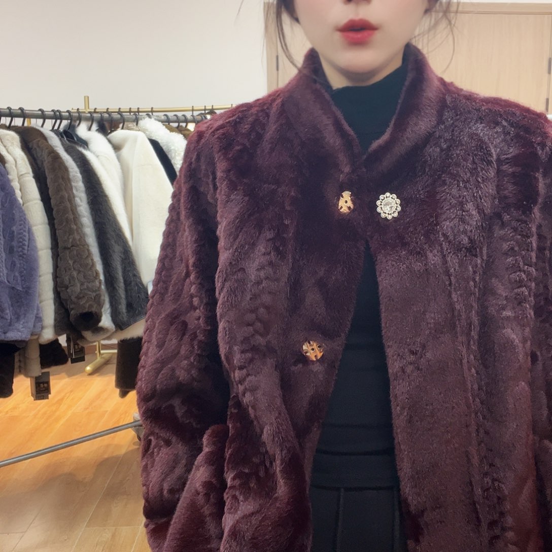 13号皮毛一体外套