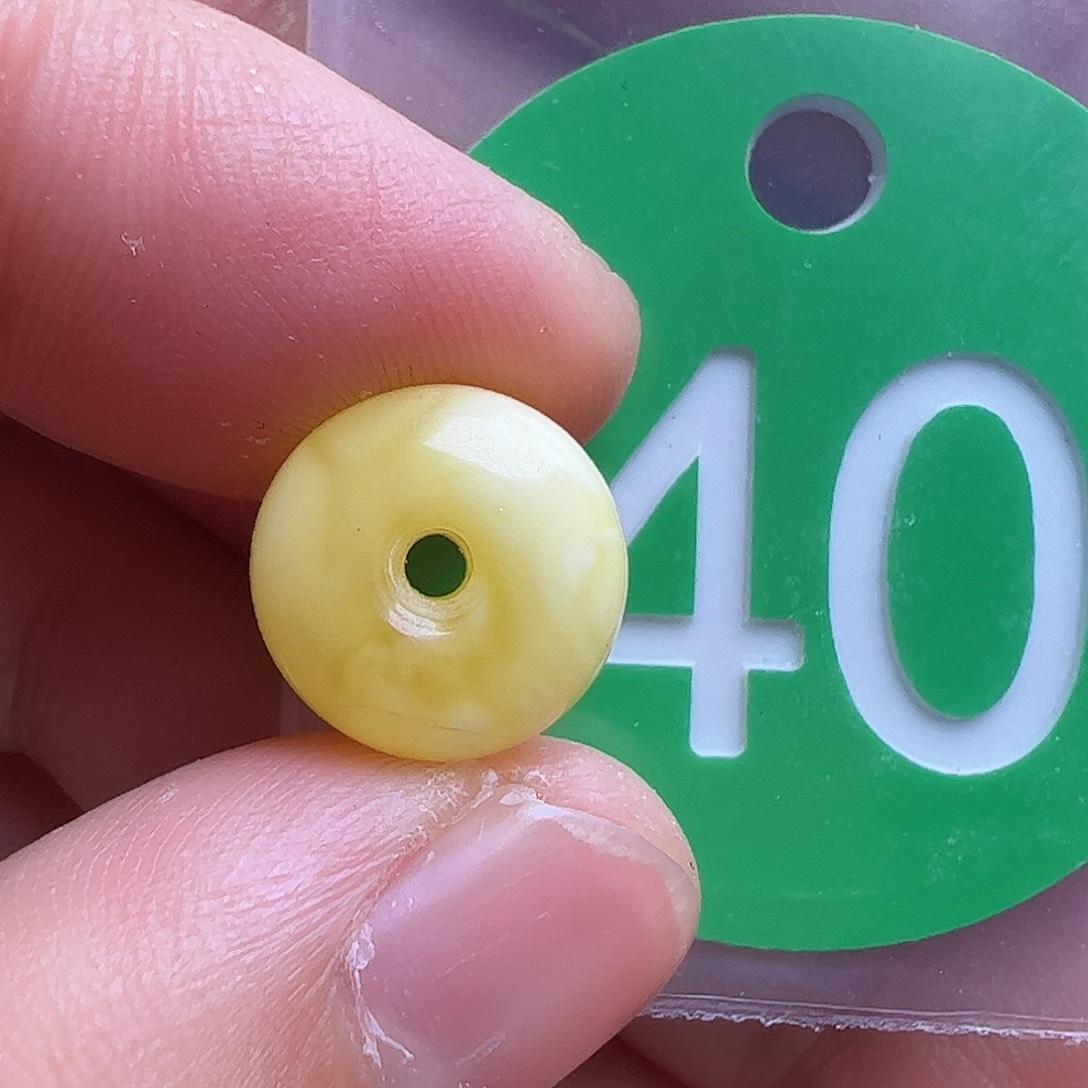 蜜蜡未镶嵌珠宝奇石11.4mm微瑕