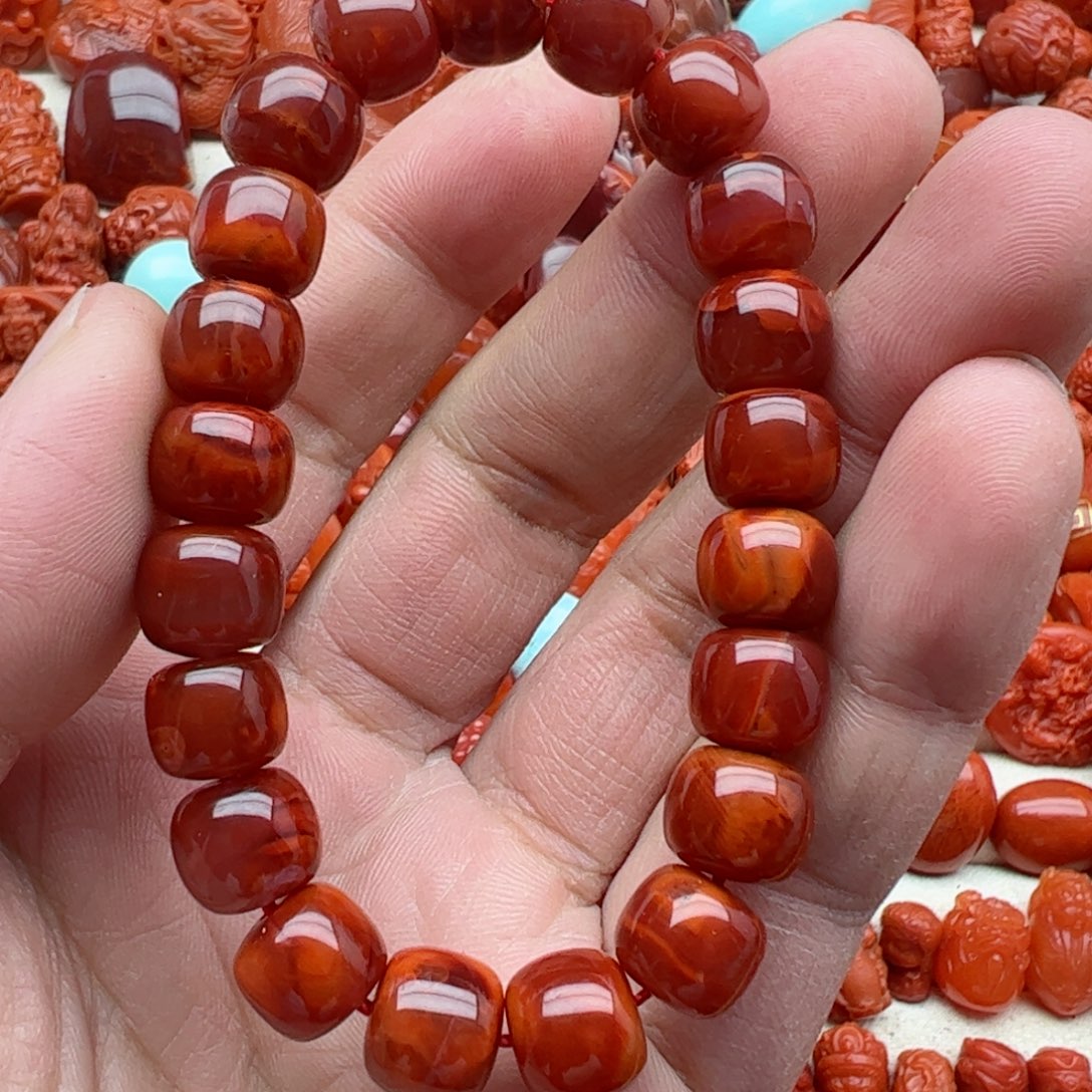 南红玛瑙配饰未镶嵌