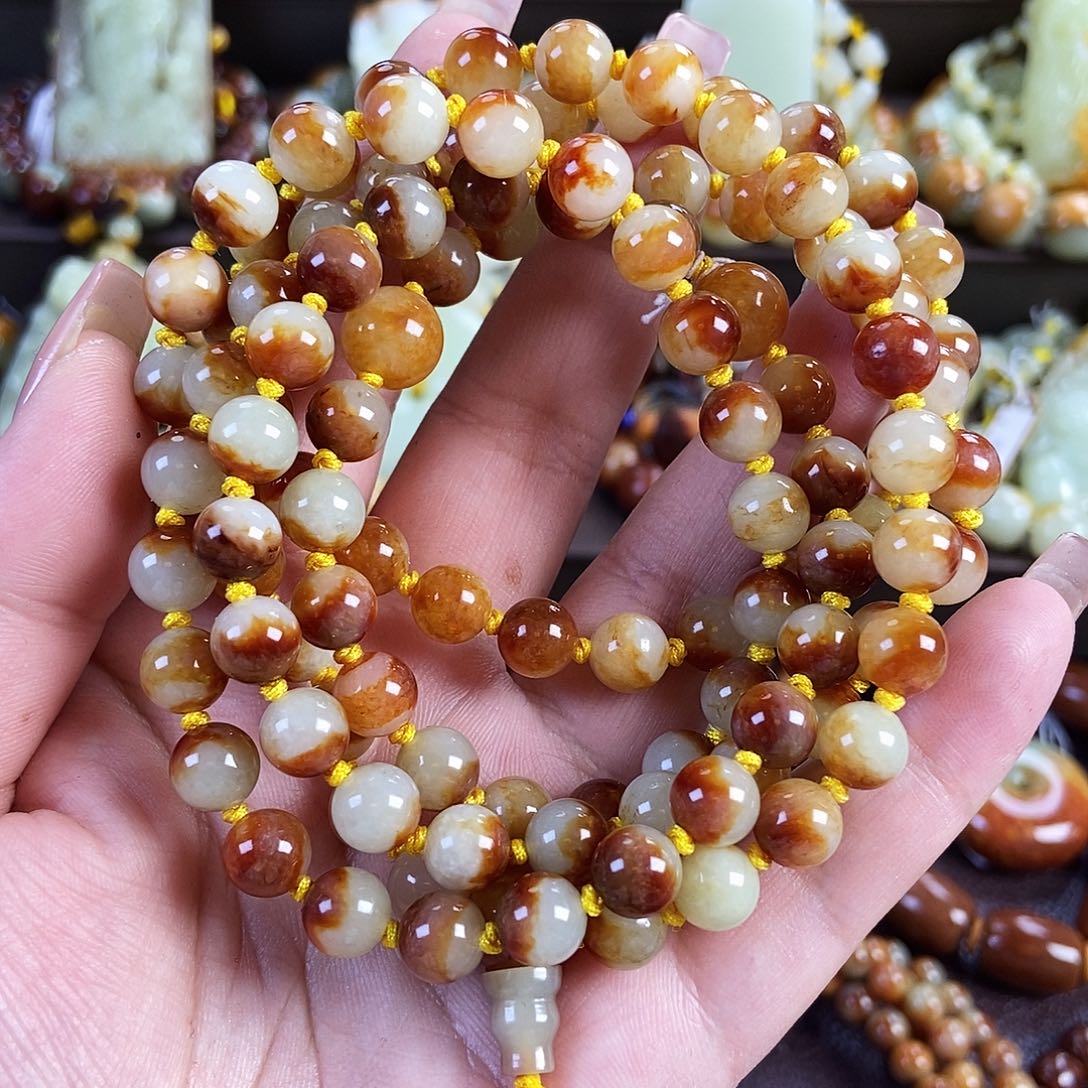 透闪石质玉未镶嵌手串