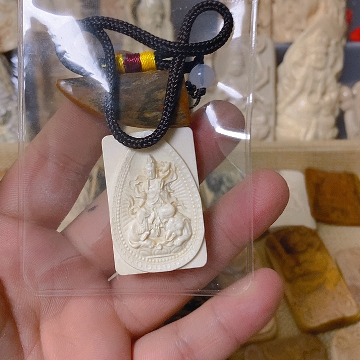 帅*叔天然猛犸牙雕刻残次品