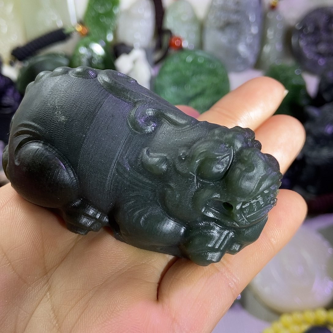 和田玉（糖玉）颈饰未镶嵌