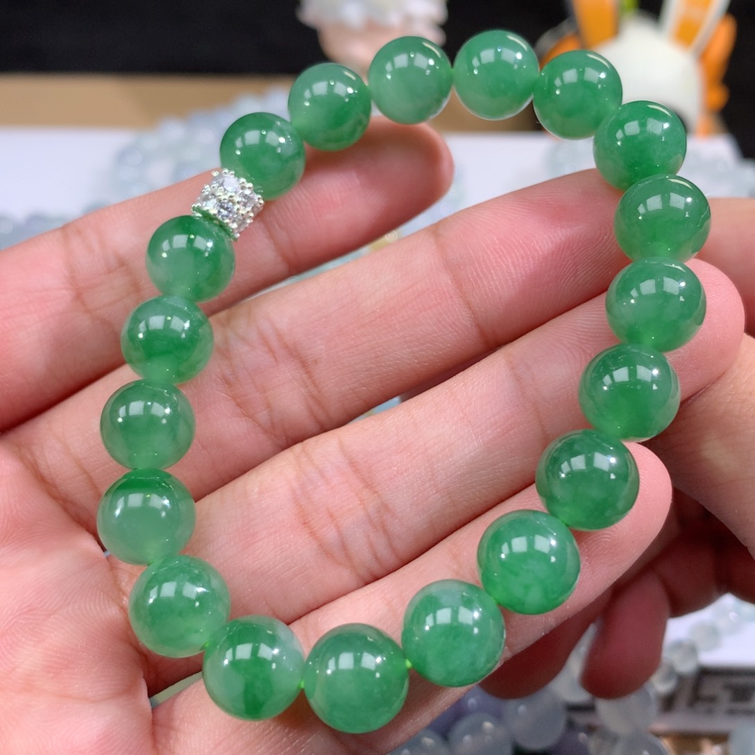 翡翠手链未镶嵌翡翠
