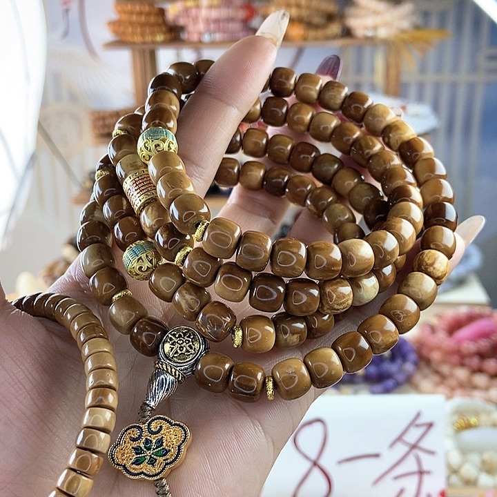 白玉菩提吊坠菩提