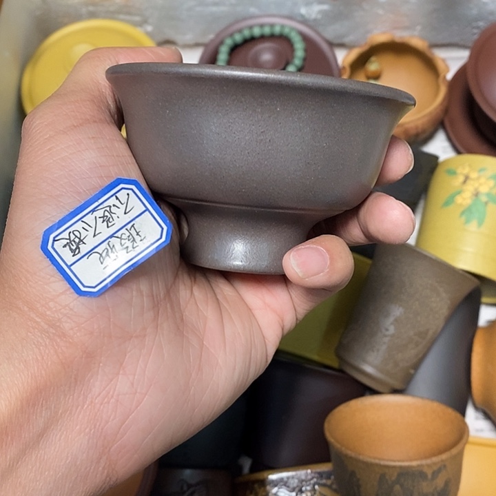 瑕疵不退不换介意勿拍