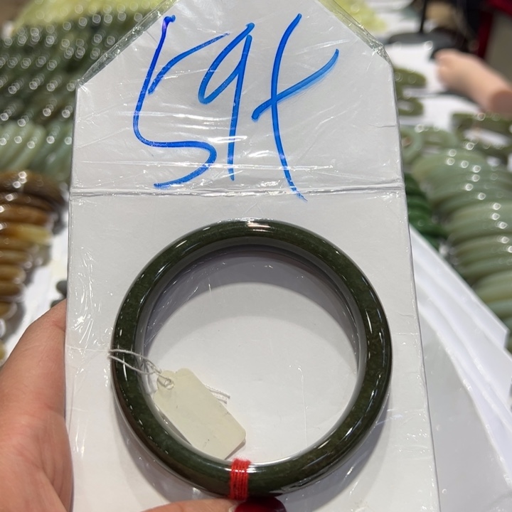 和田玉（糖玉）手镯未镶嵌