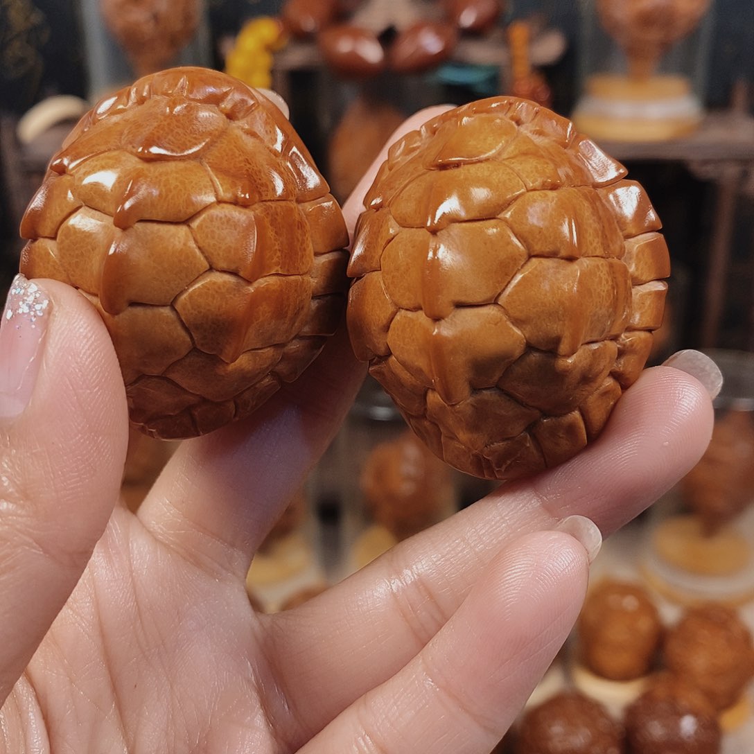 橄榄核吊坠圆****?富家一对大009