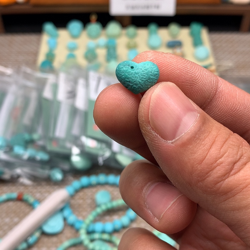 【闪购商品】绿松石颈饰未镶嵌18