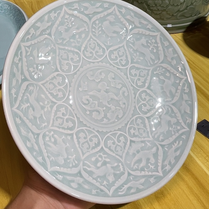 微瑕大唐春满花盘一只