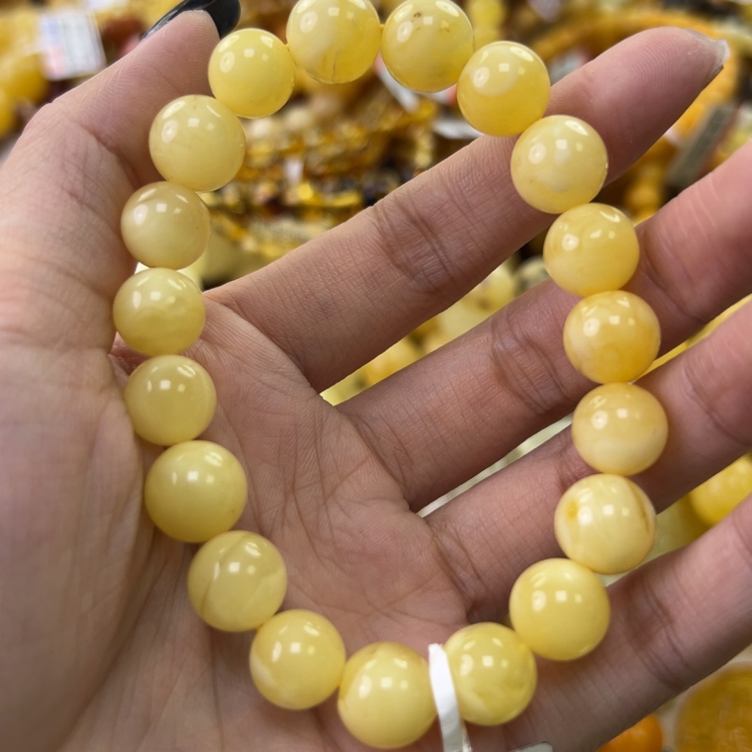 琥珀珠宝奇石未镶嵌