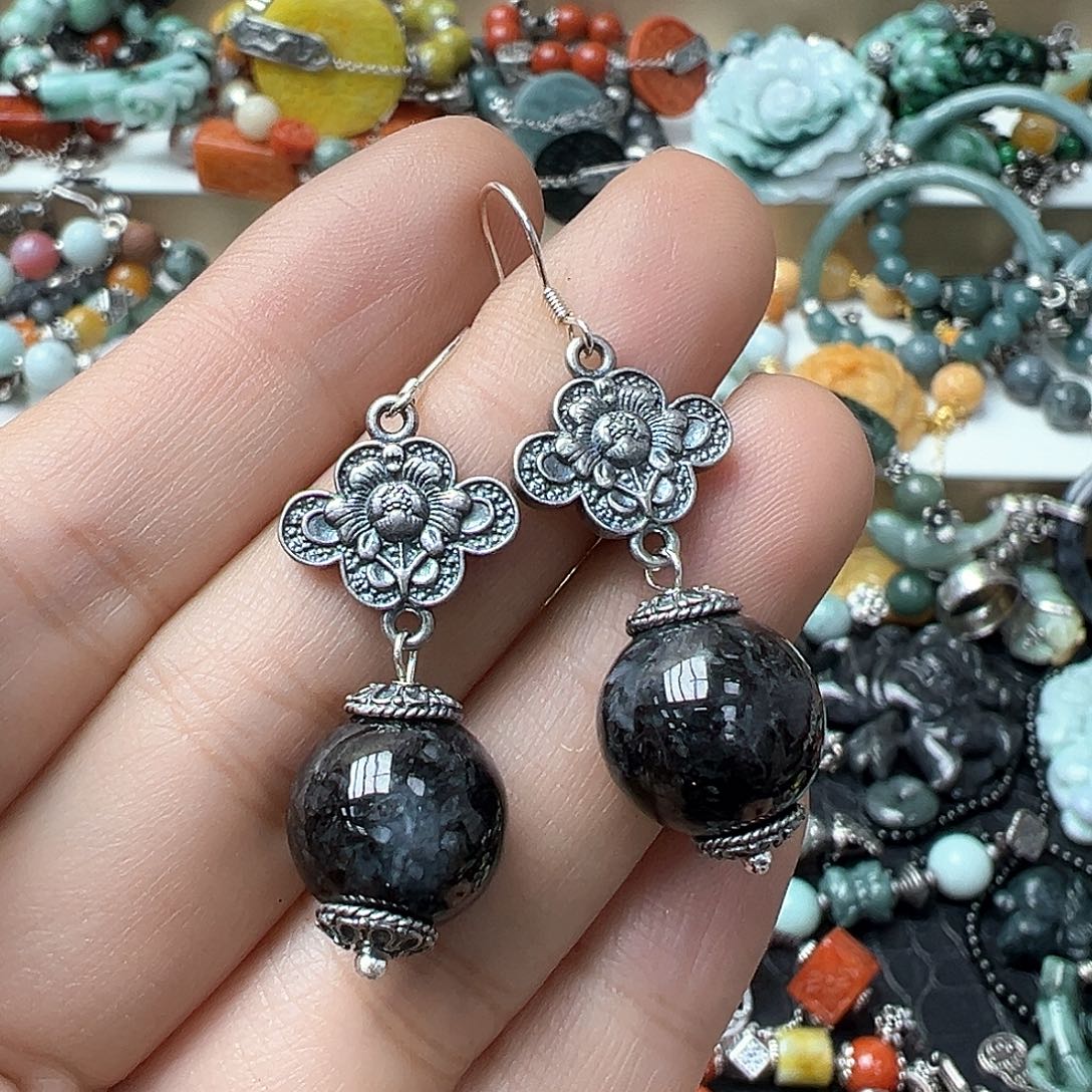 翡翠戒指未镶嵌炸