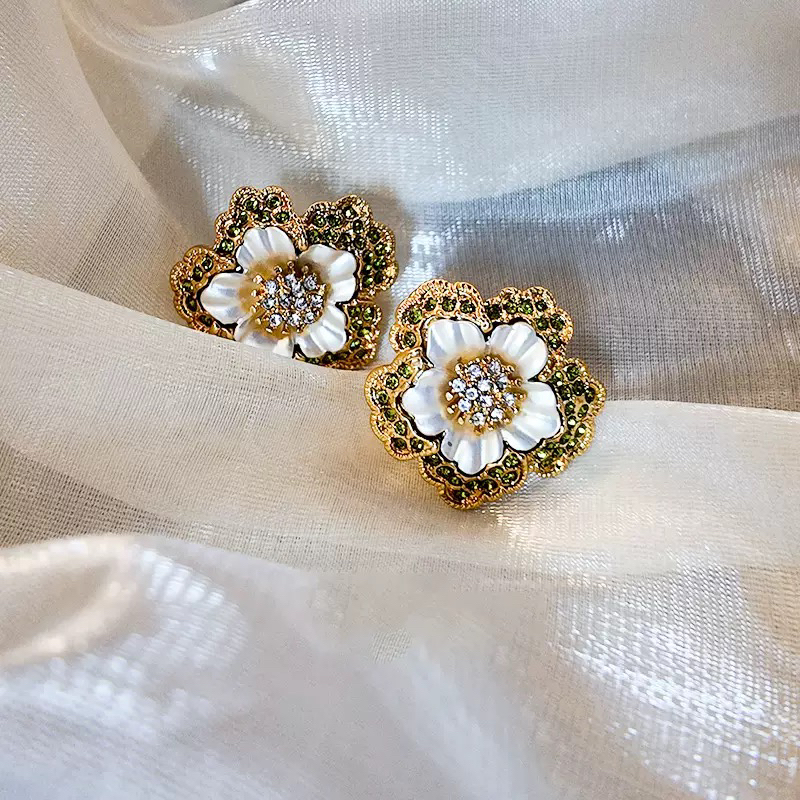 合金耳饰 女复古少女风法式植物花卉耳钉气质耳饰时尚温柔优雅