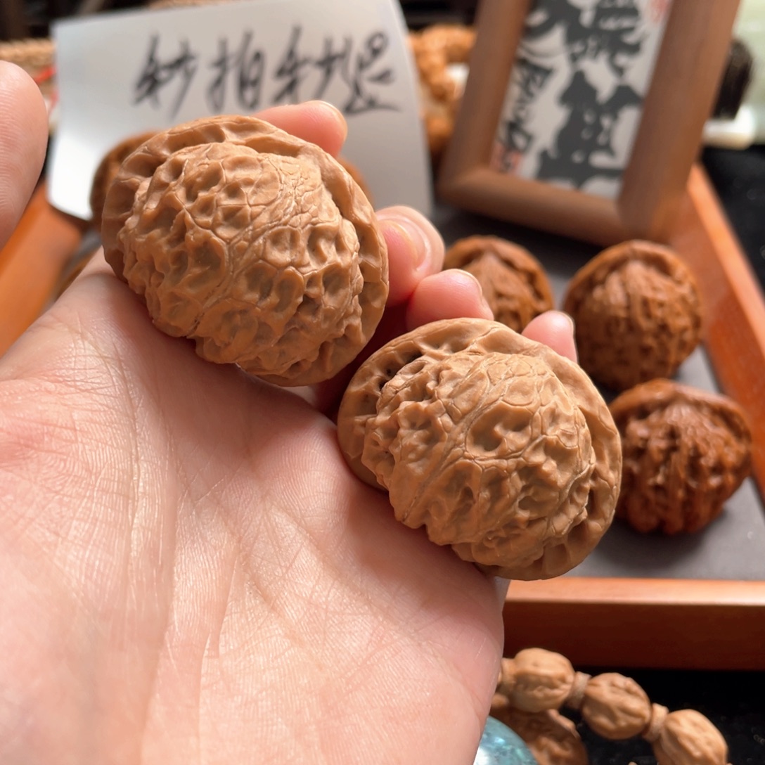 文玩核桃吊坠宫灯42全品
