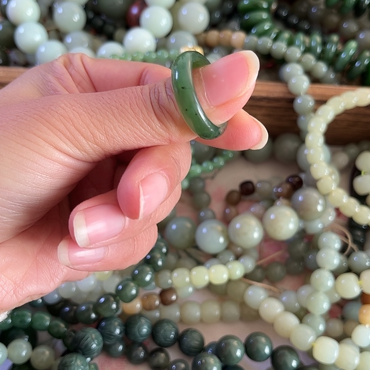 和田玉（糖玉）未镶嵌手链和田玉碧玉圈口19